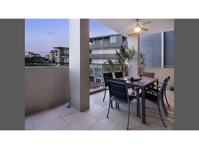 20 Newstead Terrace, Newstead QLD 4006