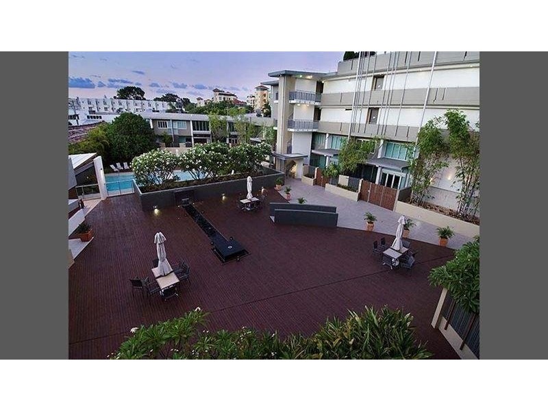 20 Newstead Terrace, Newstead QLD 4006