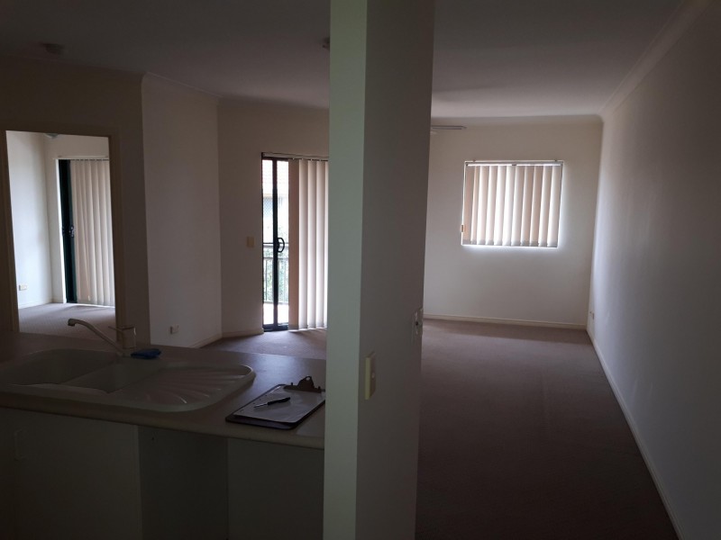 22/12 Spendelove Avenue, Southport QLD 4215