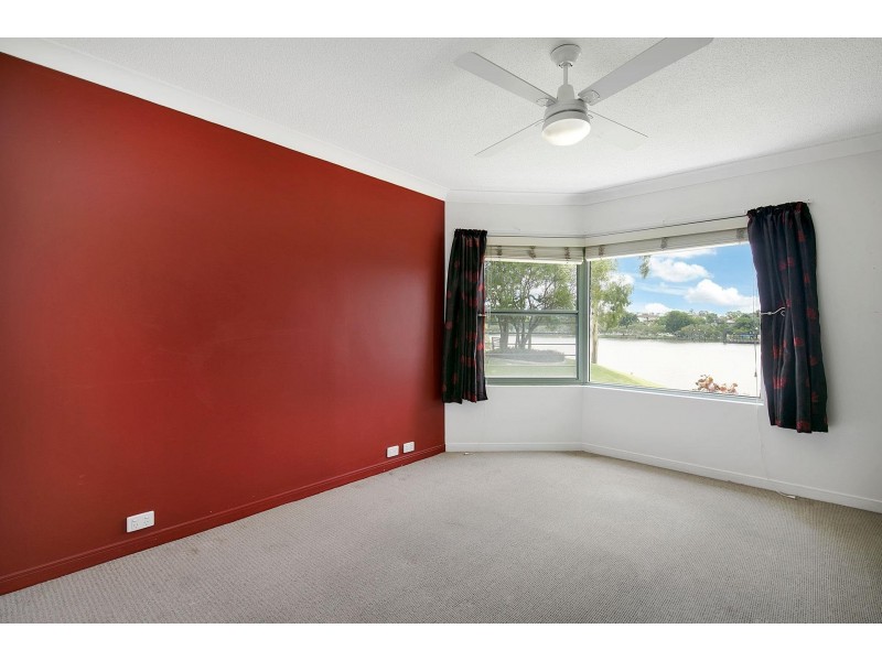 72 Macquarie Street, St Lucia QLD 4067