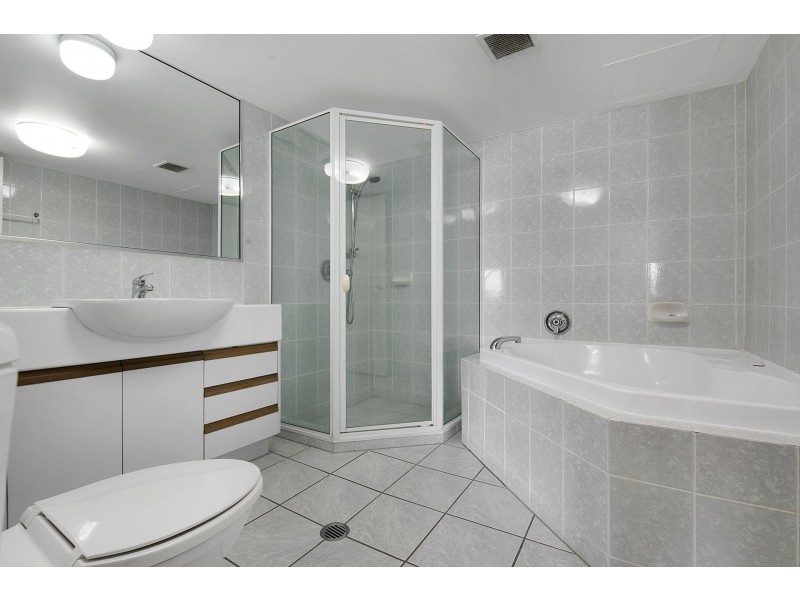 72 Macquarie Street, St Lucia QLD 4067