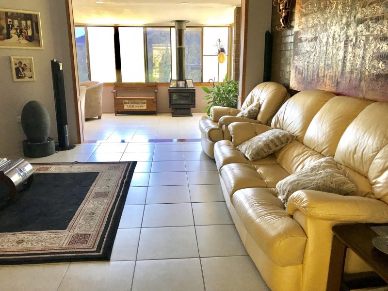 400 Upper Flagstone Creek Road, Upper Flagstone QLD 4344