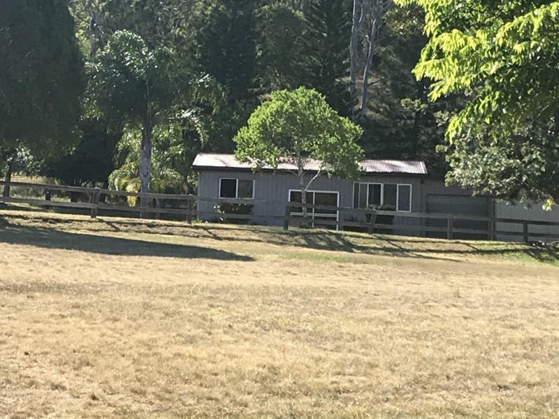 400 Upper Flagstone Creek Road, Upper Flagstone QLD 4344