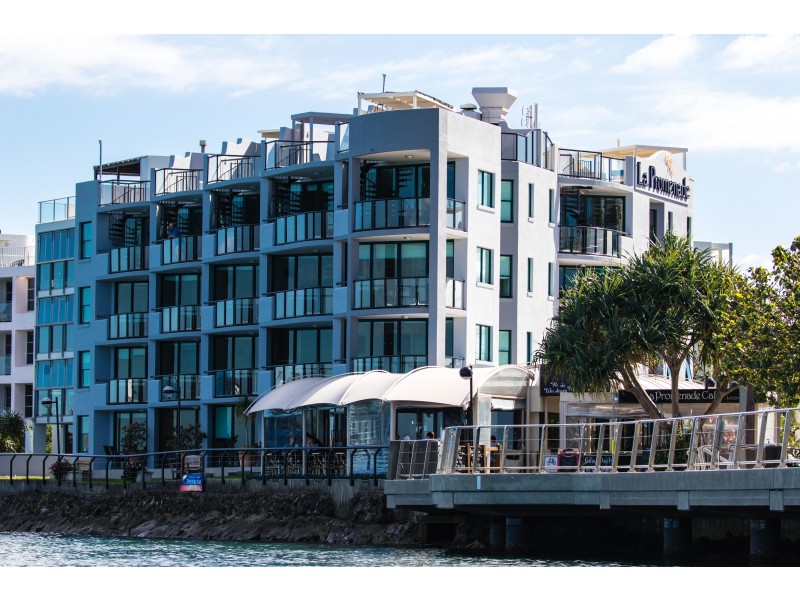 4 Tay Avenue, Caloundra QLD 4551