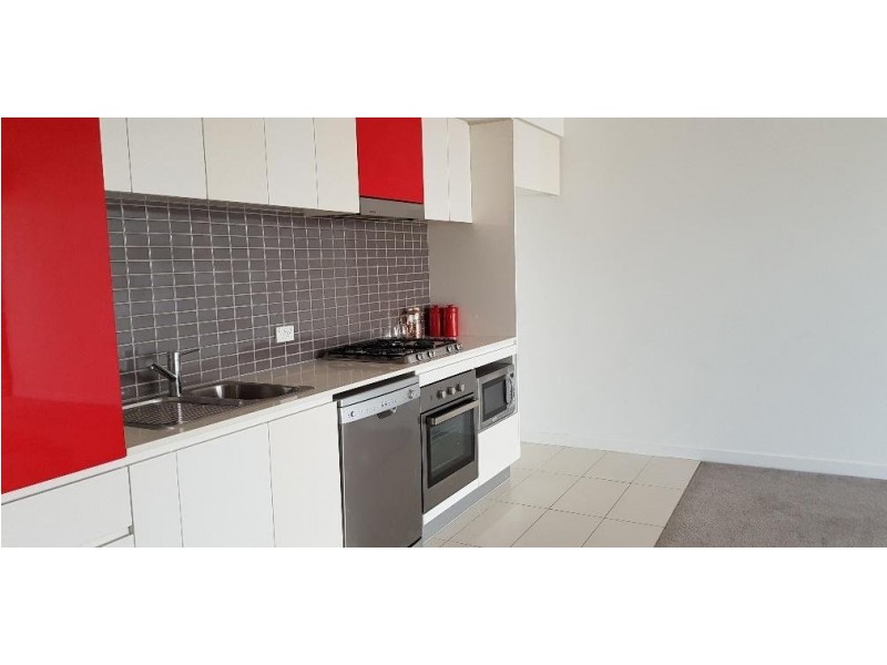 @/9 Lawson Street, Southport QLD 4215