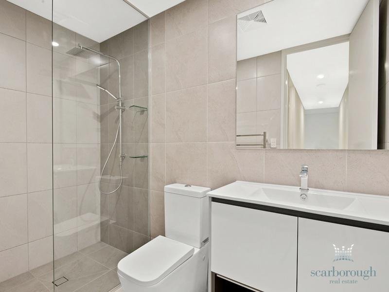 99/113 Landsborough Ave, Scarborough QLD 4020