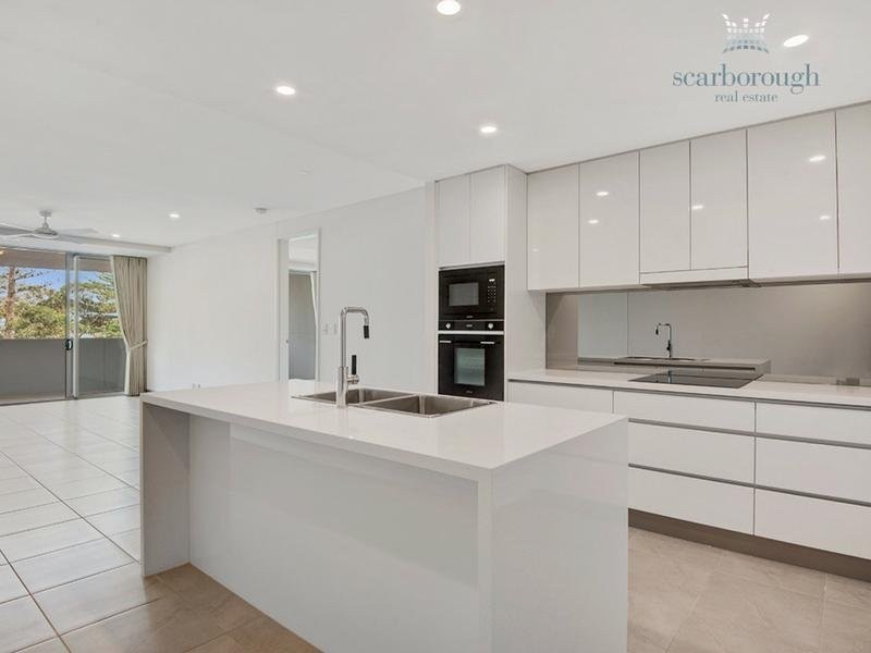100/113 Landsborough Ave, Scarborough QLD 4020