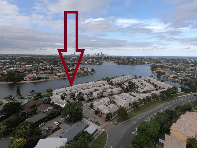 08/300 Cottesloe, Mermaid Waters QLD 4218