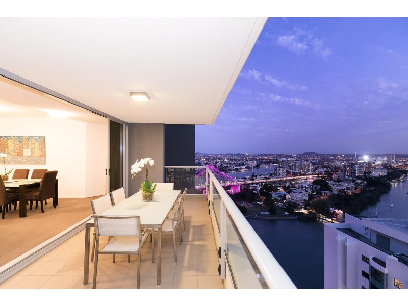 30 Macrossan Street, Brisbane QLD 4000