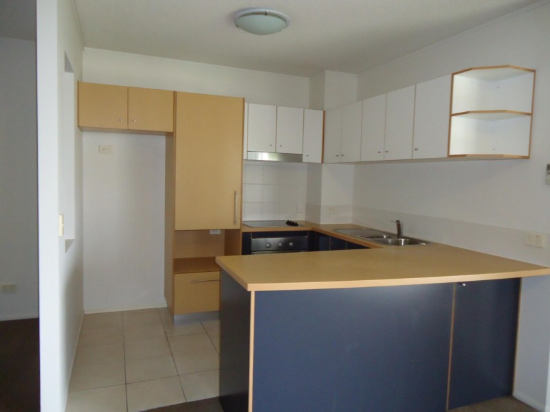 33/15 Goodwin Street, Kangaroo Point QLD 4169