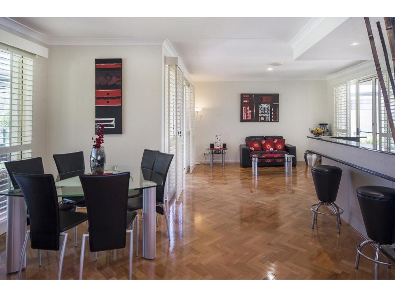 192 Easthill Drive, Robina QLD 4226