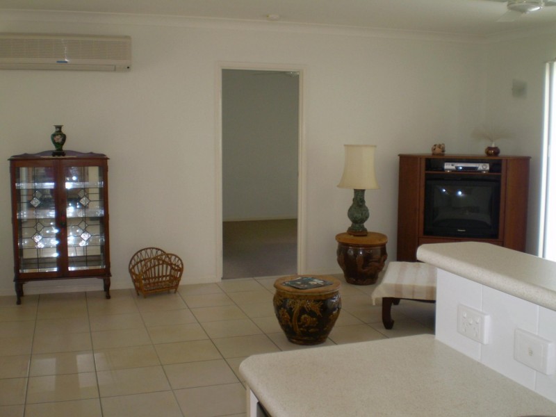 Unit 34/44 Pease St, Manoora QLD 4870