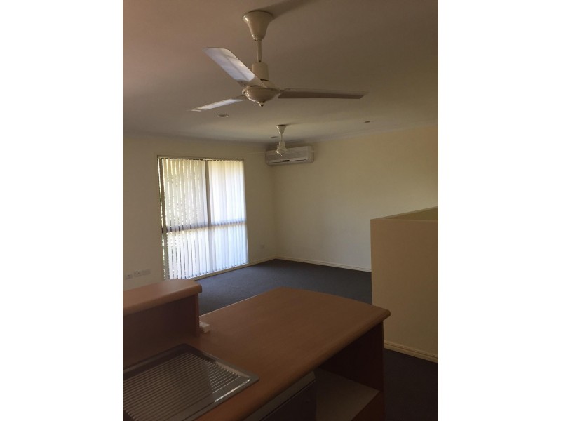 57/316 Long St East, Graceville QLD 4075