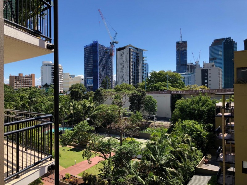 112/15 Goodwin Street, Kangaroo Point QLD 4169