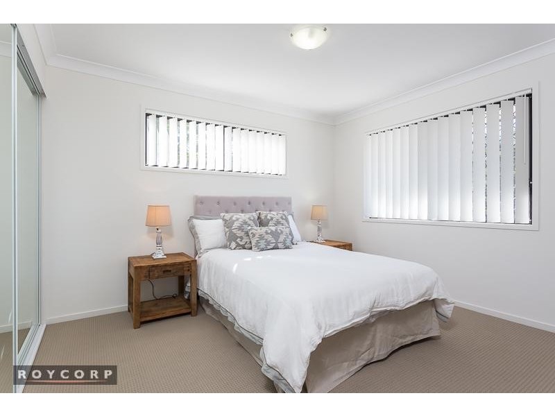 Unit 1-20/8 Wattlebrush Court, Park Ridge QLD 4125