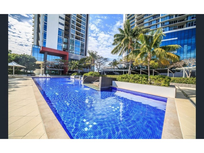 56 Scarborough St, Southport QLD 4215