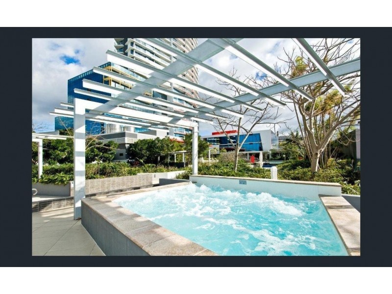 56 Scarborough St, Southport QLD 4215