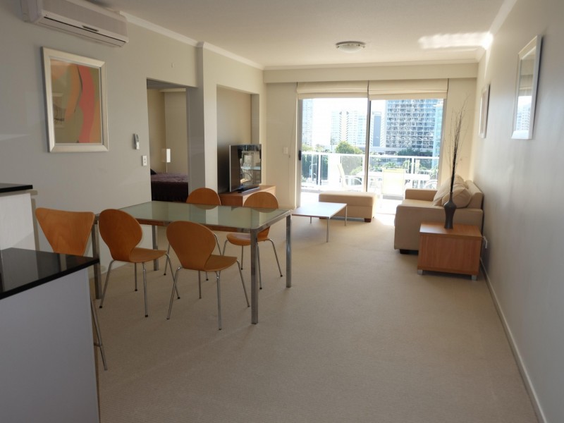92/21 Cypress Avenue, Surfers Paradise QLD 4217