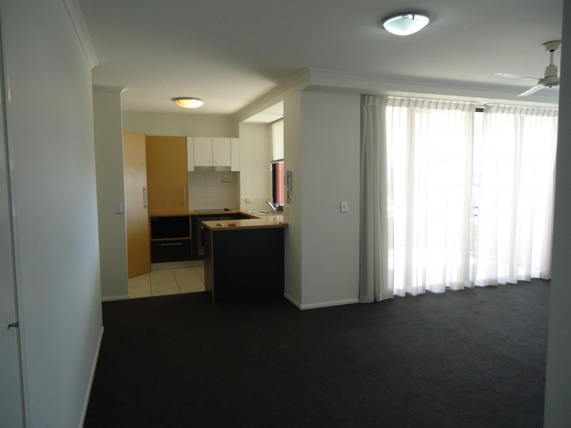 15 Goodwin Street, Kangaroo Point QLD 4169