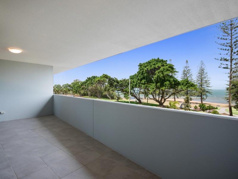 17/113 Landsborough Ave, Scarborough QLD 4020