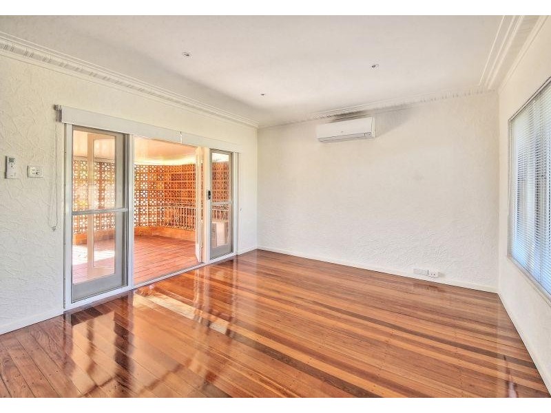 124 Eyre Street, Mount Gravatt East QLD 4122