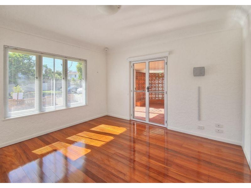 124 Eyre Street, Mount Gravatt East QLD 4122
