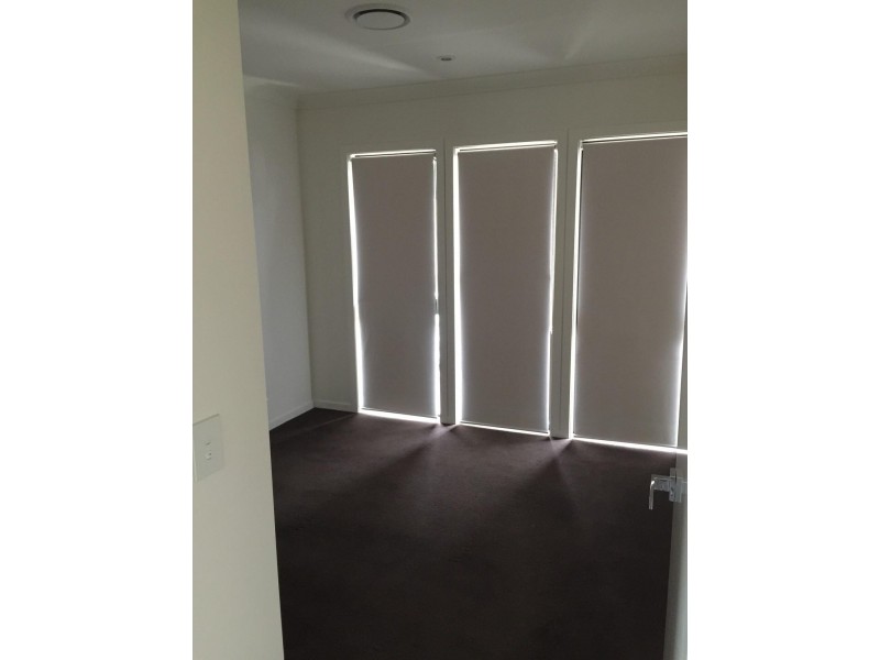 65 Easthill Drive, Robina QLD 4226