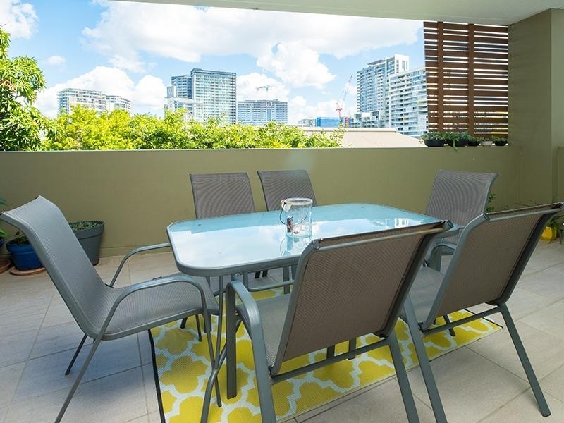 20 Newstead Terrace, Newstead QLD 4006