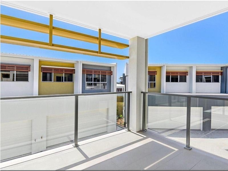 3400 Panorama Drive, Carrara QLD 4211