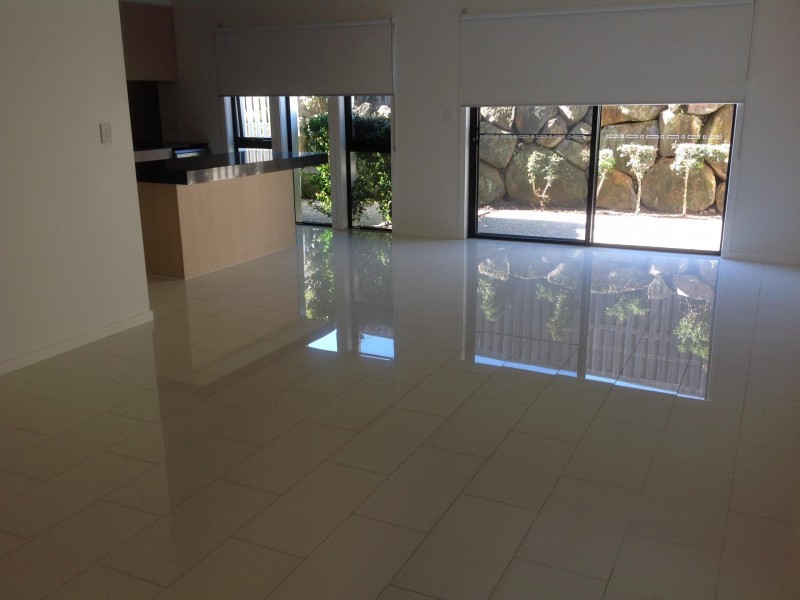 40 Easthill Drive, Robina QLD 4226