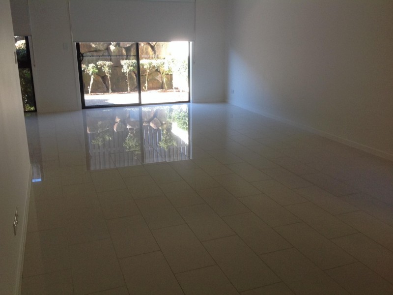 40 Easthill Drive, Robina QLD 4226