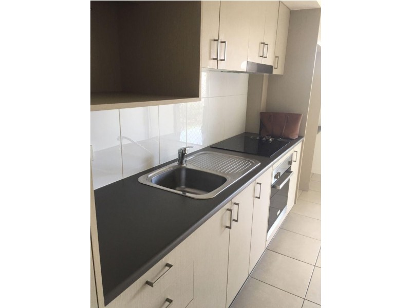 2/7 Gamelin Crescent, Stafford QLD 4053