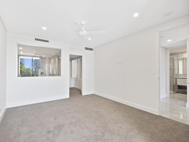 128/113 Landsborough Ave, Scarborough QLD 4020