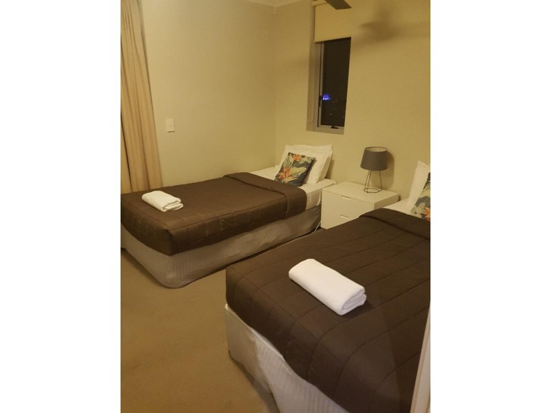 21/21-31 CYPRESS AVENUE, Surfers Paradise QLD 4217