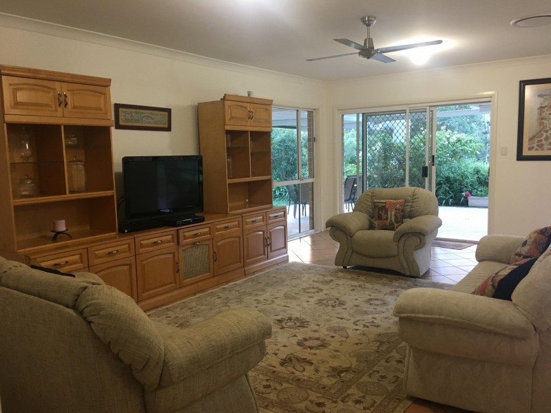 11 Tipuana Drive, Capalaba QLD 4157