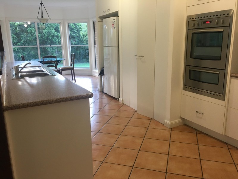 11 Tipuana Drive, Capalaba QLD 4157