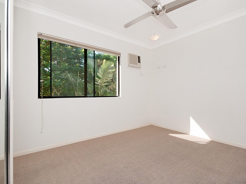 33/44 Pease St, Manoora QLD 4870