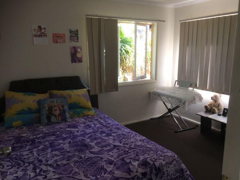 77 Ewing Road, Woodridge QLD 4114