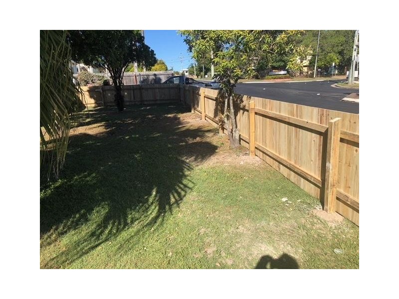 77 Ewing Road, Woodridge QLD 4114