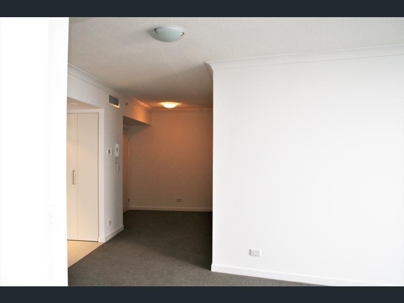 56 scarborough st, Southport QLD 4215