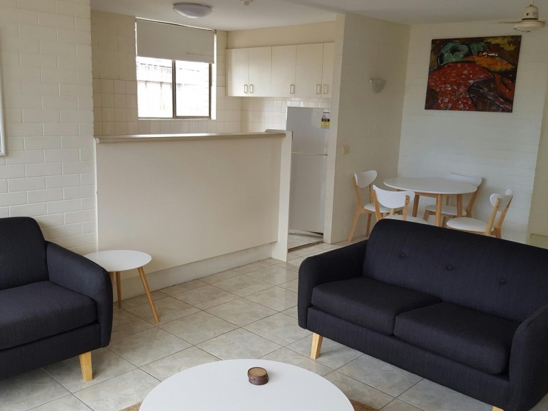 21-25 Old Burleigh R Old Burleigh Road, Surfers Paradise QLD 4217