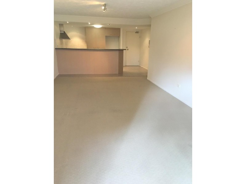 2/81 Annerley Road, South Brisbane QLD 4101