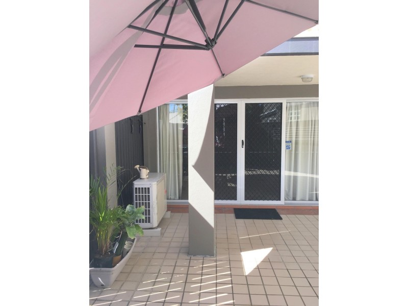 2/81 Annerley Road, South Brisbane QLD 4101