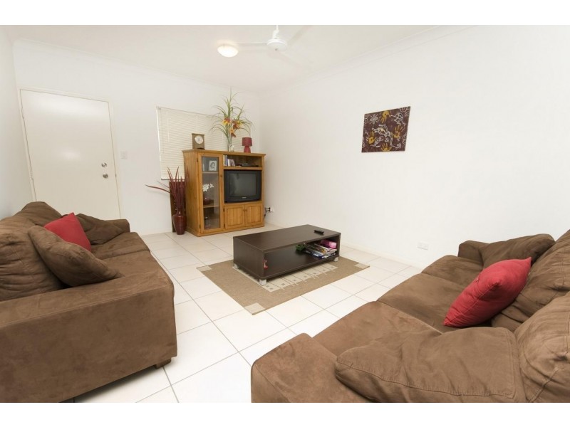 Unit 19/44 Pease St, Manoora QLD 4870