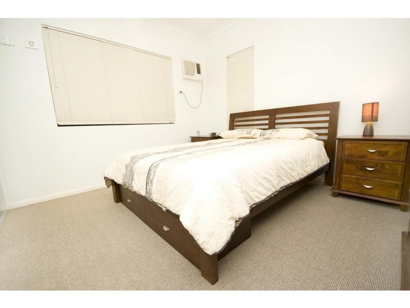 Unit 19/44 Pease St, Manoora QLD 4870