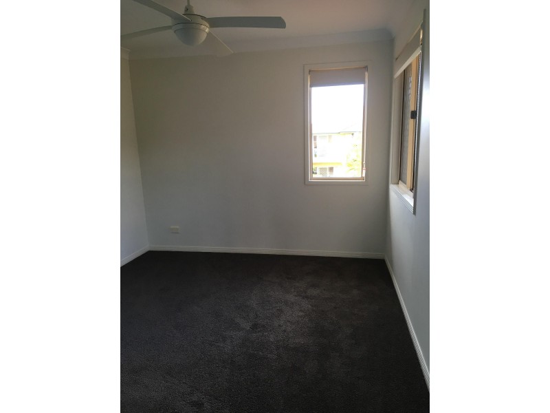 B @/152 Palm Meadows Drive, Carrara QLD 4211