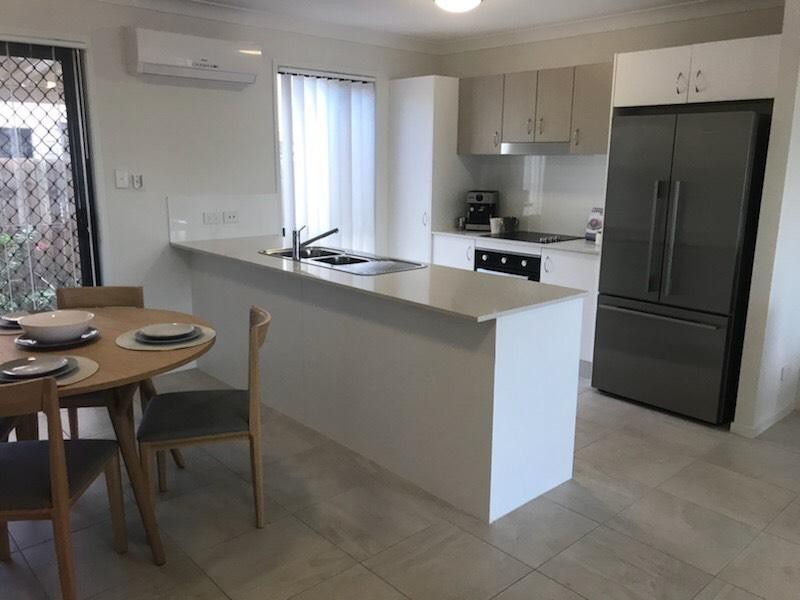 14 Earl St, Dinmore QLD 4303