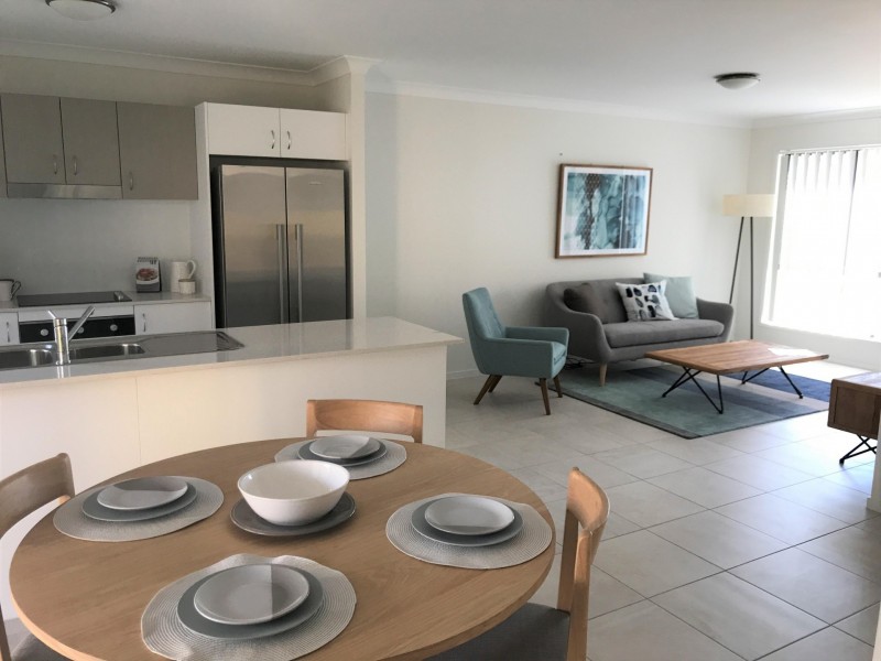 14 Earl St, Dinmore QLD 4303