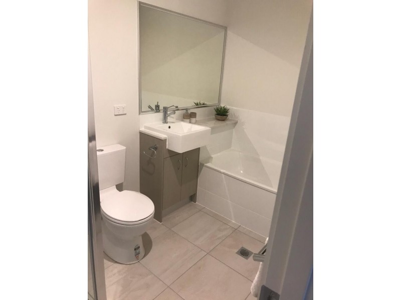 14 Earl St, Dinmore QLD 4303