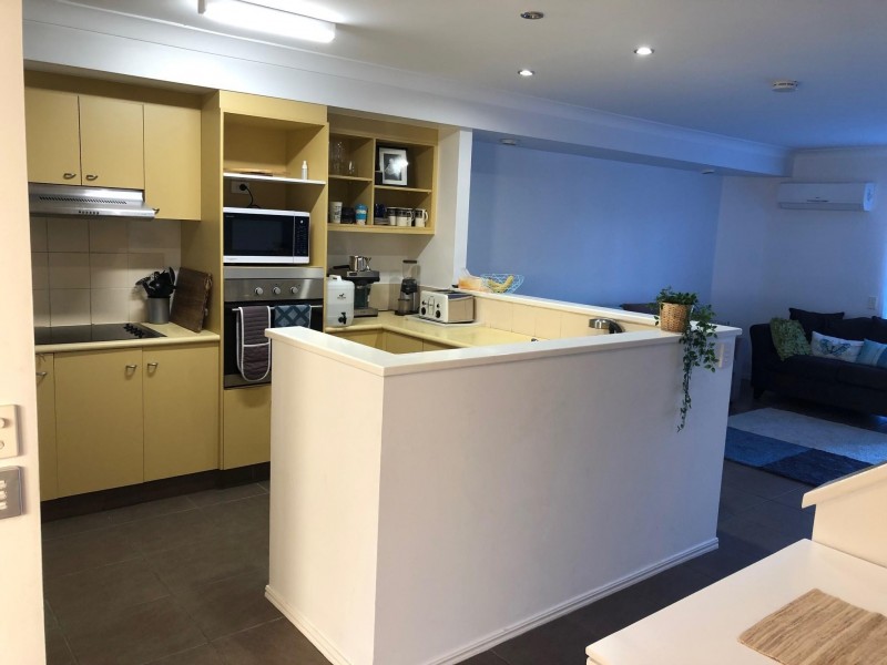 116/215 Cottesloe Drive, Mermaid Waters QLD 4218